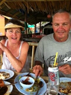 Happy customers after a full-day private tour